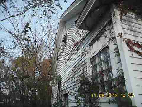 9393 Mendota (15)_m.jpg